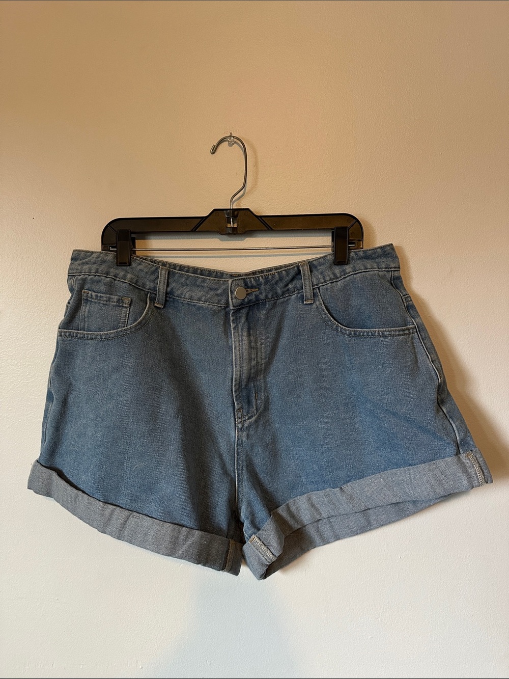 CIDER High-Rise Rolled Hem Denim Shorts Women's Size 1XL
